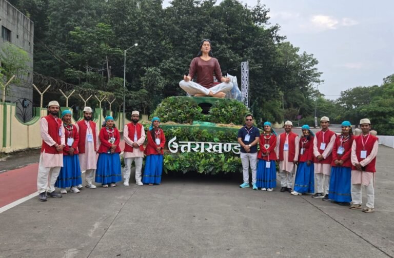 WhatsApp Image 2025-10-29 at 14.42.35_90f2f9a4