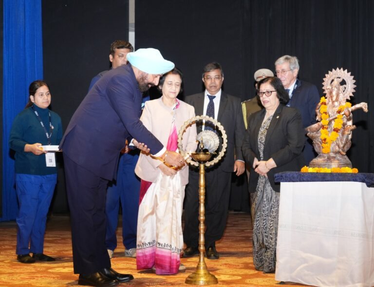 WhatsApp Image 2025-12-03 at 18.15.37_9b8ef7a4